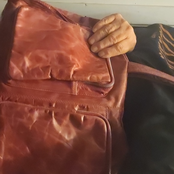 Latico Leather Raspberry Distressed Handbag Purse - Picture 10 of 11